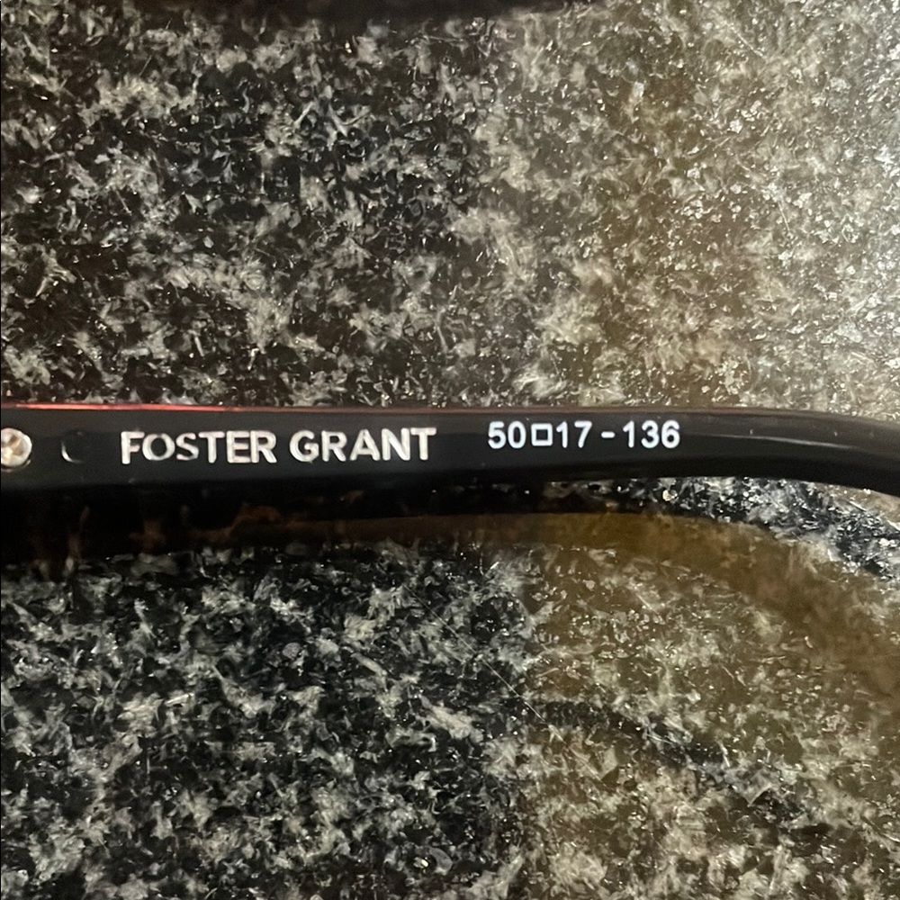 2 Foster Grant - 2 Generic -Black Rectangular Reading Glasses Sleek Design - Picture 2 of 16